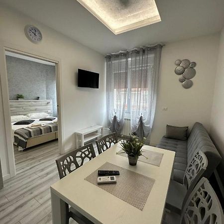 Andjela Apartment トリエステ エクステリア 写真
